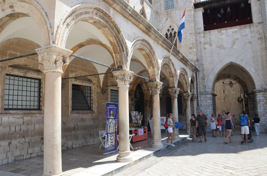 Apartment Svea - Free Parking Dubrovnik Exterior photo